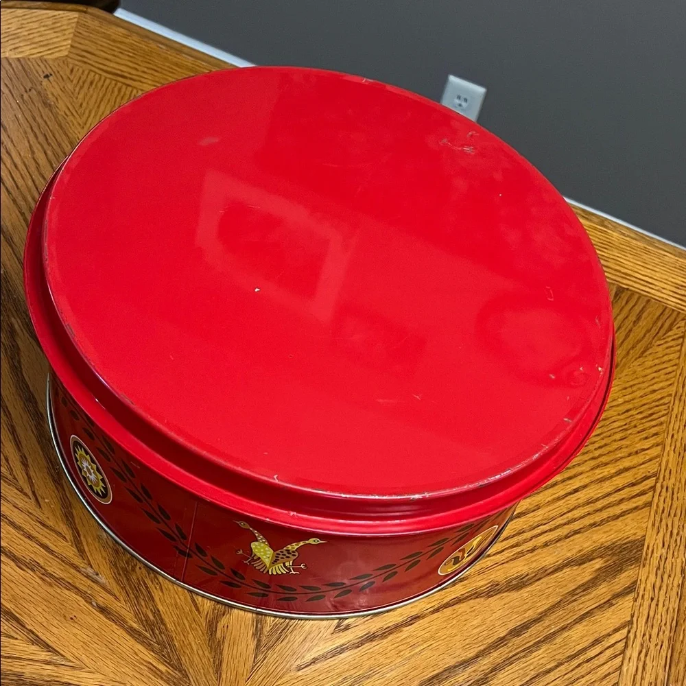 Vintage Pennsylvania Dutch  Red Decorative Tin with Black and Gold Accents